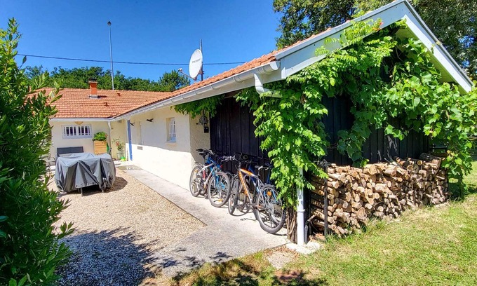 Hourtin Casa | Ref 84H: House for 7 people located between the town and the ocean