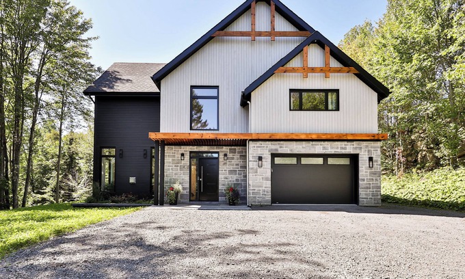 Saint-Sauveur Casa | House for rent - Saint-Sauveur - Winter season 4 months December 1, 2024