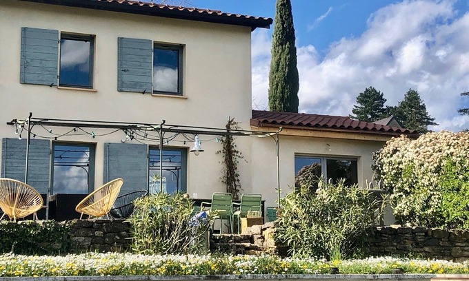 Saint-Didier-au-Mont-d'Or Casa | House with pool