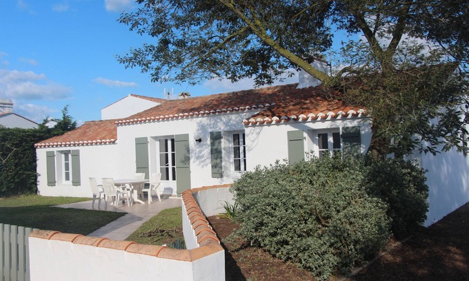 Noirmoutier-en-l'Ile Casa | Casa planta baja con jardín cerca del centro de la ciudad ya 1 km de las playas.