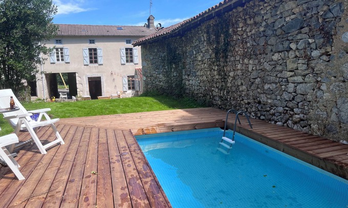 Arguenos Casa | House in a mountain village