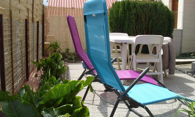 Dargnies Casa | pequeña casa encantadora en una tranquila bahía de suma cerca de las playas