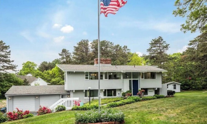 Cotuit Casa | HOUSE IN BEAULTIFULL CAPE COD FOR RENT