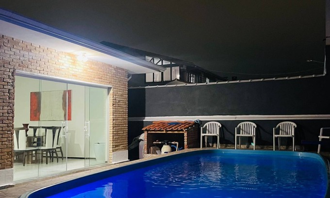 Indaia Casa | House in the center with swimming pool