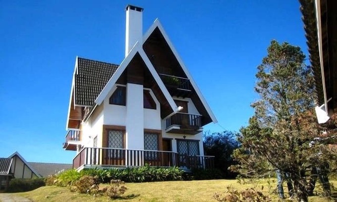 Vila Inglesa Casa | House in Campos do Jordão - Alto da Vila Inglesa - 5 bedrooms