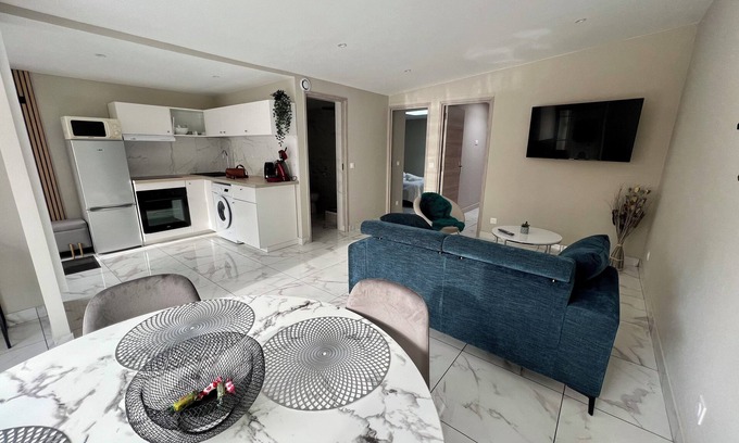Val de Brie Casa | House in Creteil near Paris