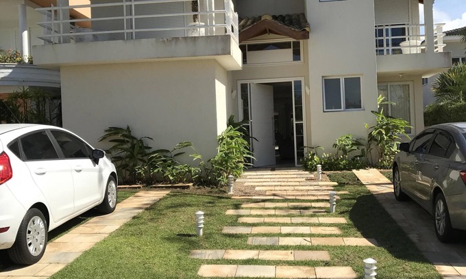 Vista Linda Casa | Casa en condominio Hanga Roa, cerca de la playa con el ocio completo