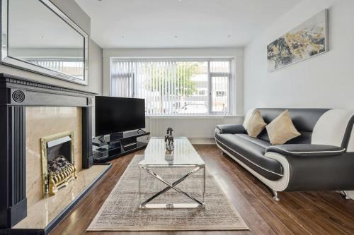 Cheadle Casa | house in Heald Green village