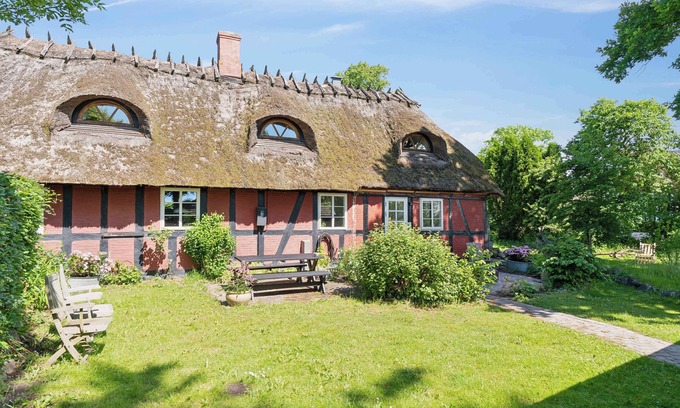 Faldsled Apartamento | House in historic & scenic surroundings in Funen
