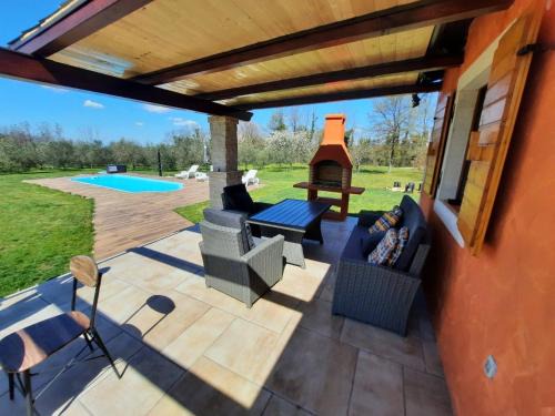 Sveti Lovrec Apartamento | House in nature