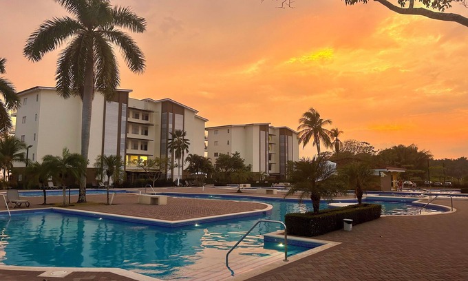 Esterillos Este Casa | House in private condominium with sports courts and pool in front of the Beach