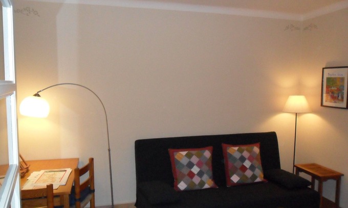 San Daniel Apartamento | Casa en zona rural, con jardín, a 10 minutos andando del centro de Girona.