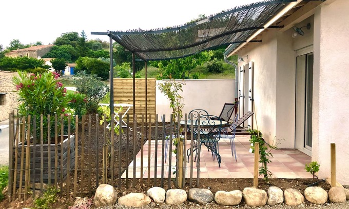 Esparron-de-Verdon Casa | Casa de 50m2 en una aldea provenzal.
