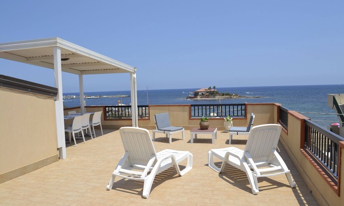 Marzamemi Apartamento | casa en el centro de marzamemi frente a la playa