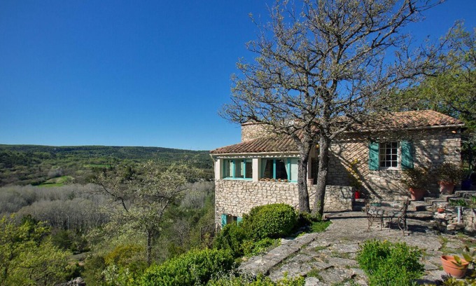 Murs Casa | Casa en el corazón de los matorrales cerca de las murallas y otros pueblos encaramados del Luberon