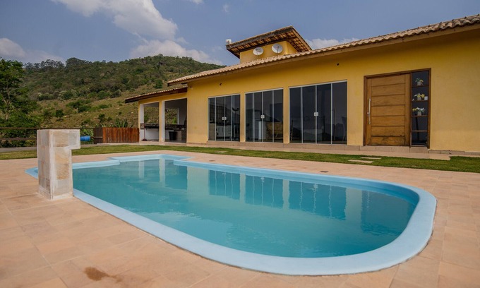 Jardim Brasil Casa | Casa en la sierra con vista maravillosa, lugar tranquilo y acogedor