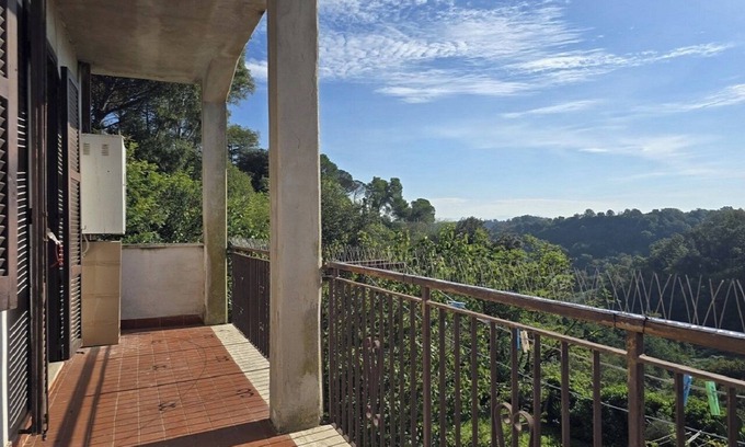 Cassia Apartamento | House Isola Farnese Rome, in the medieval village of the capital 20 min from the center.
