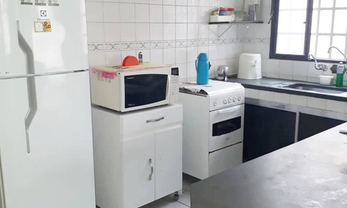 Santa Terezinha Casa | Casa Itanhaem S / P jardín junto a la playa Suarão