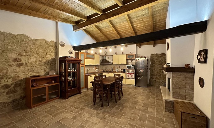 Prossedi Casa | House l'Archetto among ancient chestnut trees and the sea Prossedi (LT)