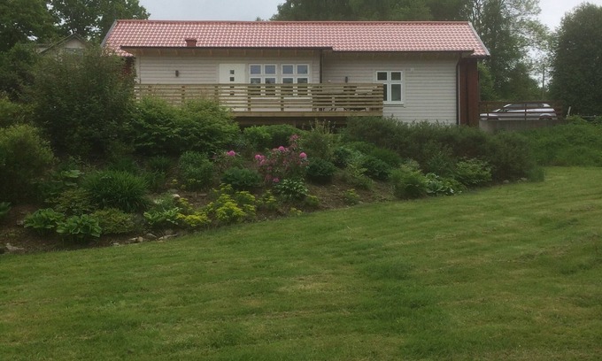 Vasterlanda Casa | House located 150 m from Göta Älv
