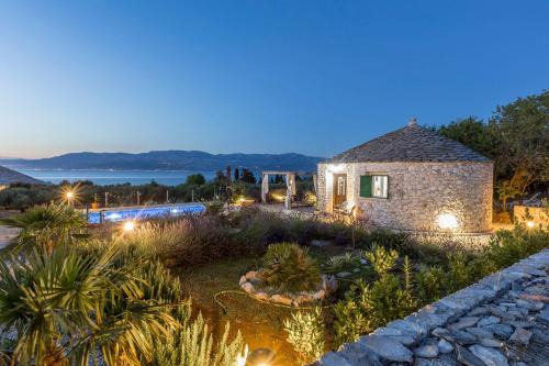Supetar Casa | House Magical Island