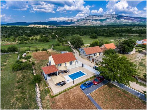 Razvode Casa | House Mellifera