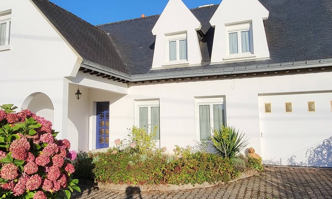 Penestin Casa | House near beach and shops