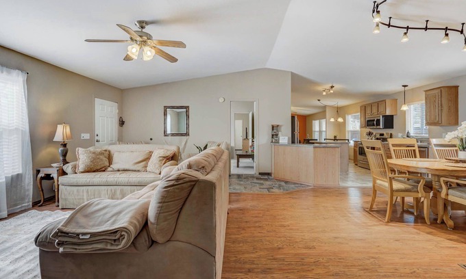 Buena Vista Casa | House near Hot Springs with HOT Tub! In Buena Vista, CO