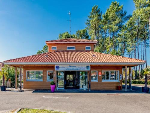 Parentis-en-Born Casa | House near Lake Biscarrosse
