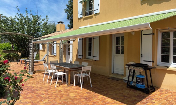 Brem Sur Mer Casa | Casa cerca del mar al sur expuesto estilo provenzal