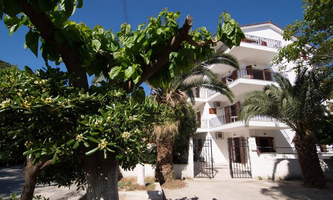 Poros Apartamento | Casa cerca del mar 1