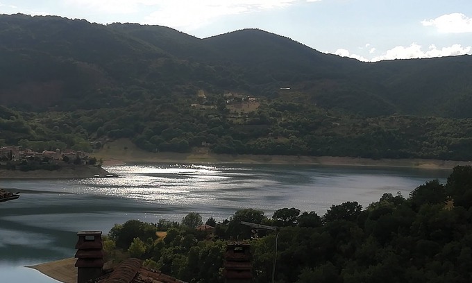 Castel di Tora Apartamento | House non available because of technical problems