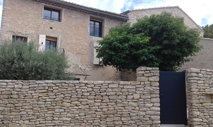 Crillon-le-Brave Casa | Casa de carácter en el corazón del pueblo
