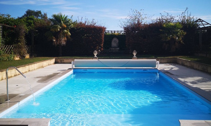 Boce Casa | House of CHARACTER, large garden PRIVATE SWIMMING POOL not overlooked, IDEAL FOR A FAMILY