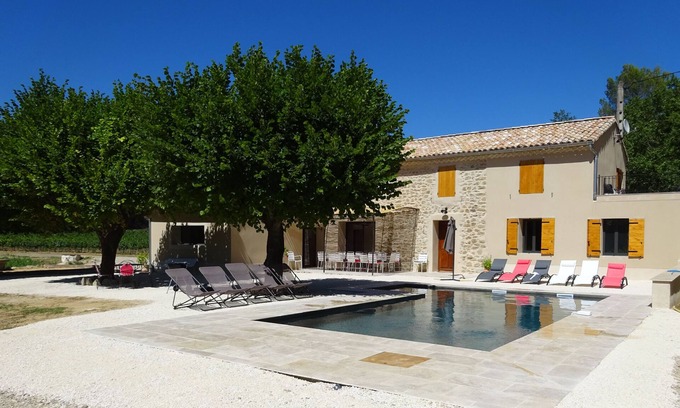 Puymeras Villa | Villa reformada con piscina privada en Provence 14 personas