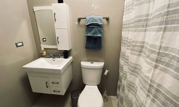 Sabana Abajo Casa | House of Galaxy with hot tub and super close to the airport