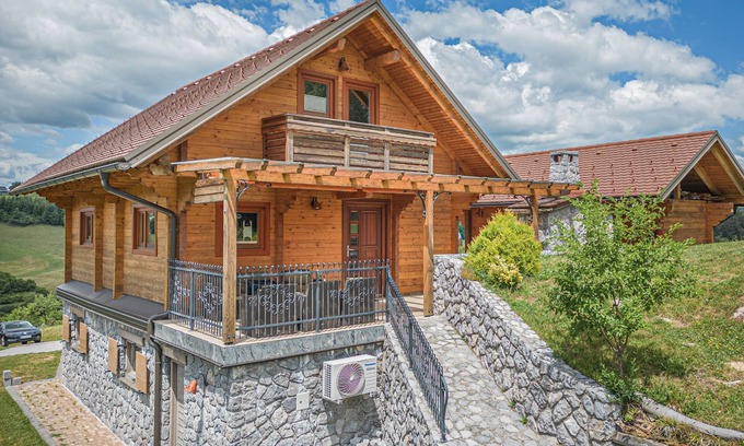 Bostanj Chalet De Esquí | House Of Nature With Sauna And Tents, Planina pri Sevnici, Slovenia