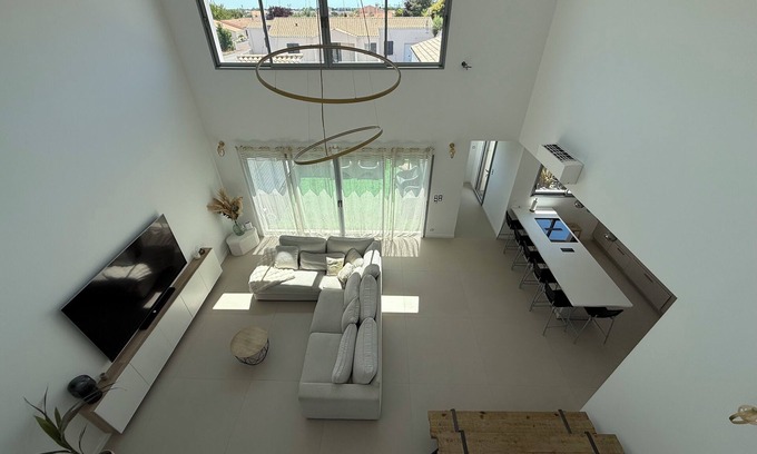Puilboreau Casa | House of Olives
