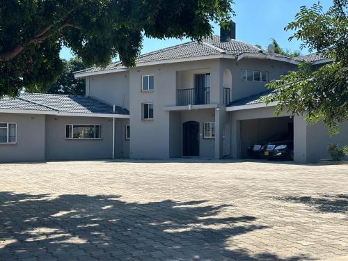 Bulawayo Casa | House of Sharma