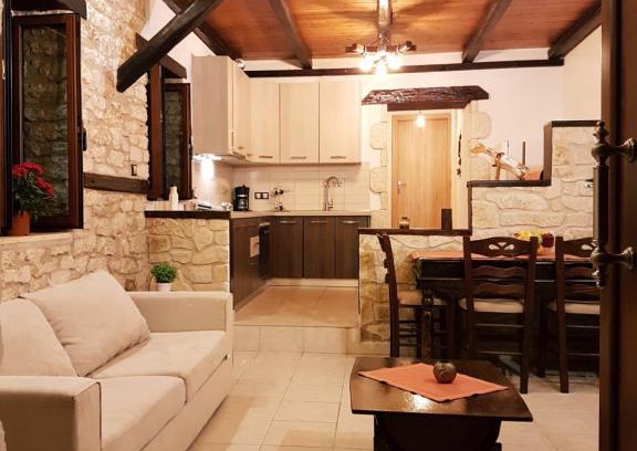 Vlicho Casa | House of Stone Vliho - 2.5km from Nidri