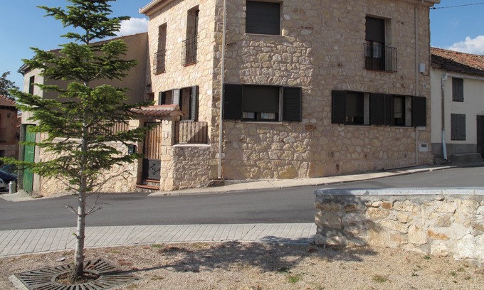 Martincano Casa | Casa con vistas a la sierra "El Corralín" de Gallegos. Segovia