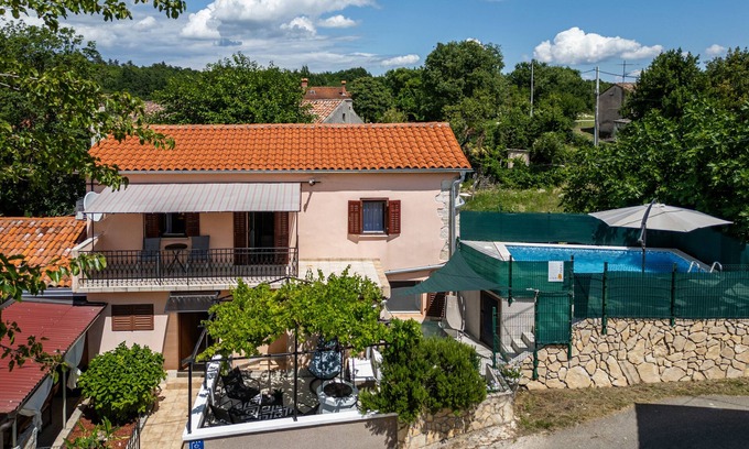 Sveta Nedelja Casa | House Papinka with Private Pool & Garden, Labin, Croatia