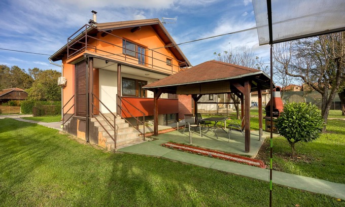 Kraljevec na Sutli Casa | House Pepica With Hot Tub, Kraljevec na Sutli, Croatia