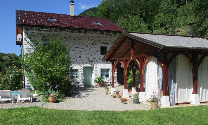 Tolmin Casa | House Pri Macku from 1919, pool, pavillion, hot tube, wine cellar in Soca valley