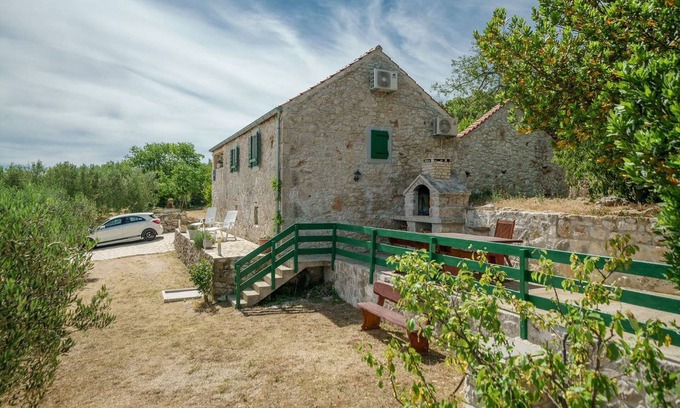 Tisno Casa | Casa Radojka (26812-K1) - Tisno - isla Murter