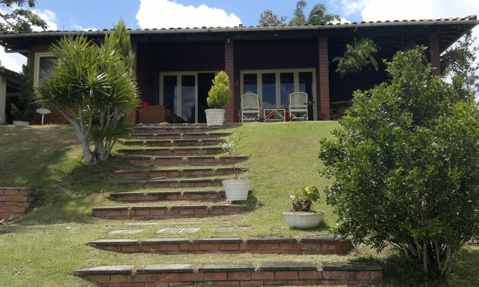 Novo Gravata Casa | Casa / Rancho en Gravesend vio - ideal para el fin de semana de la familia