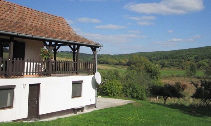 Magyarlukafa Cabaña | Alquiler de casa con gran jardín y vistas panorámicas, Se aceptan mascotas