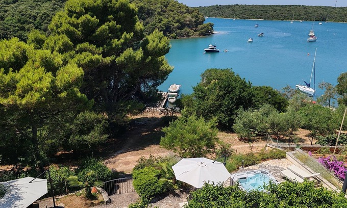 Banjole Apartamento | Apartamento de 4 piezas con encanto en el mar, zona tranquila, familiar
