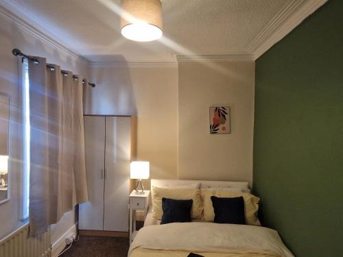 Wallsend Casa | House - Sleeps 4 - Garden - Parking