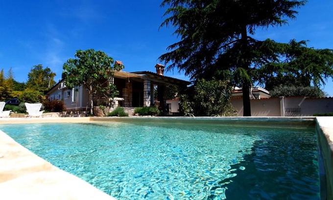Đuba Casa | House Spina